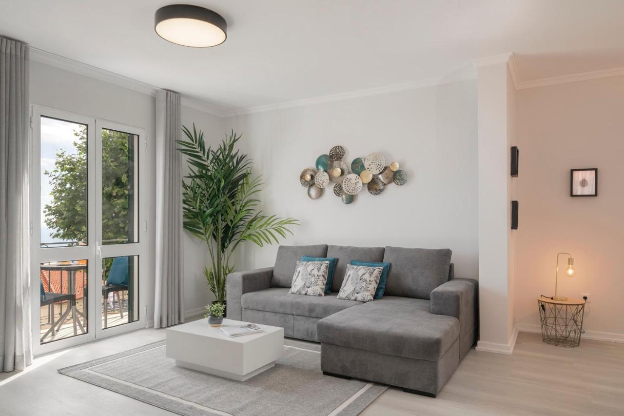 Intelsol Calheta Apartments By An Island Apart Екстериор снимка
