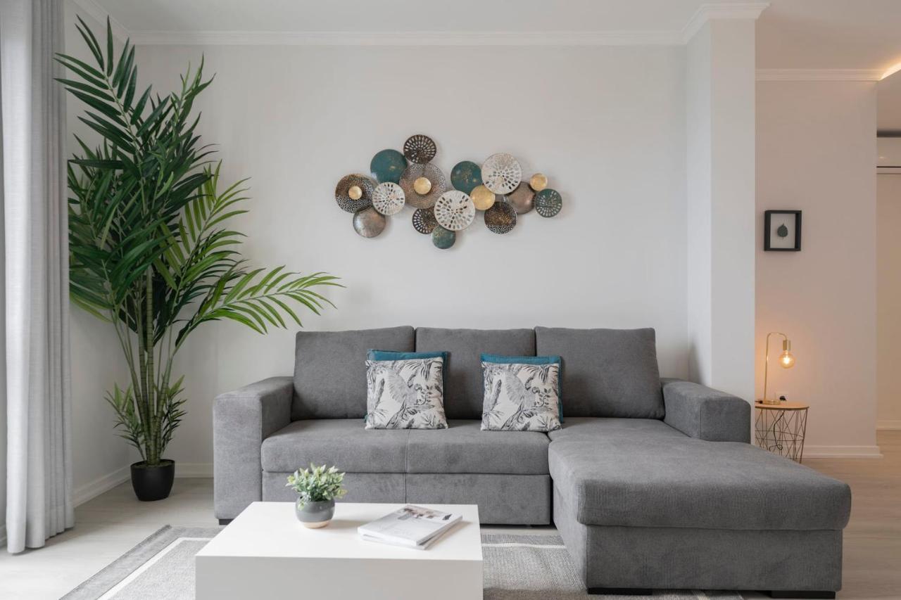 Intelsol Calheta Apartments By An Island Apart Екстериор снимка